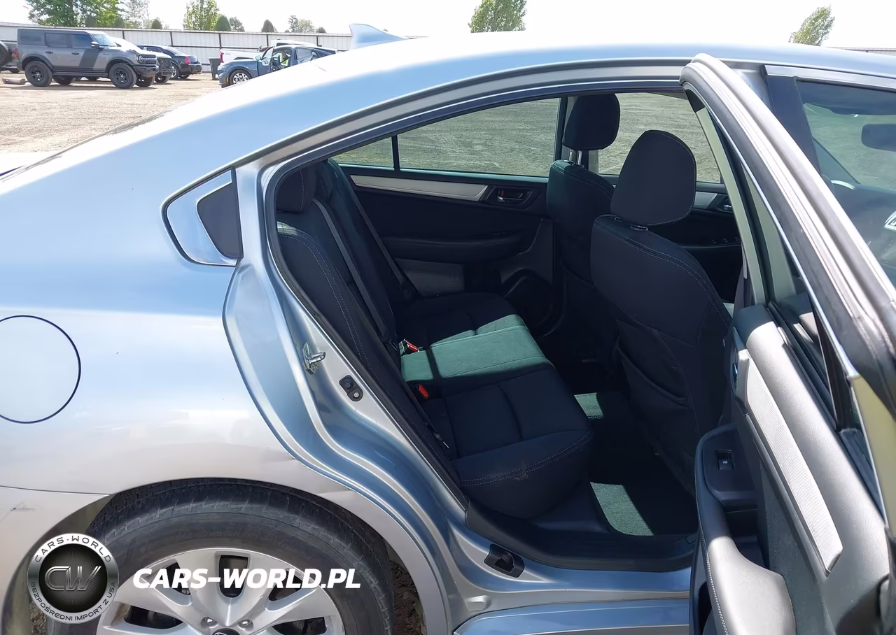 2016 Subaru Legacy 2.5I Premium VIN:4S3BNAF65G3049893 - 8