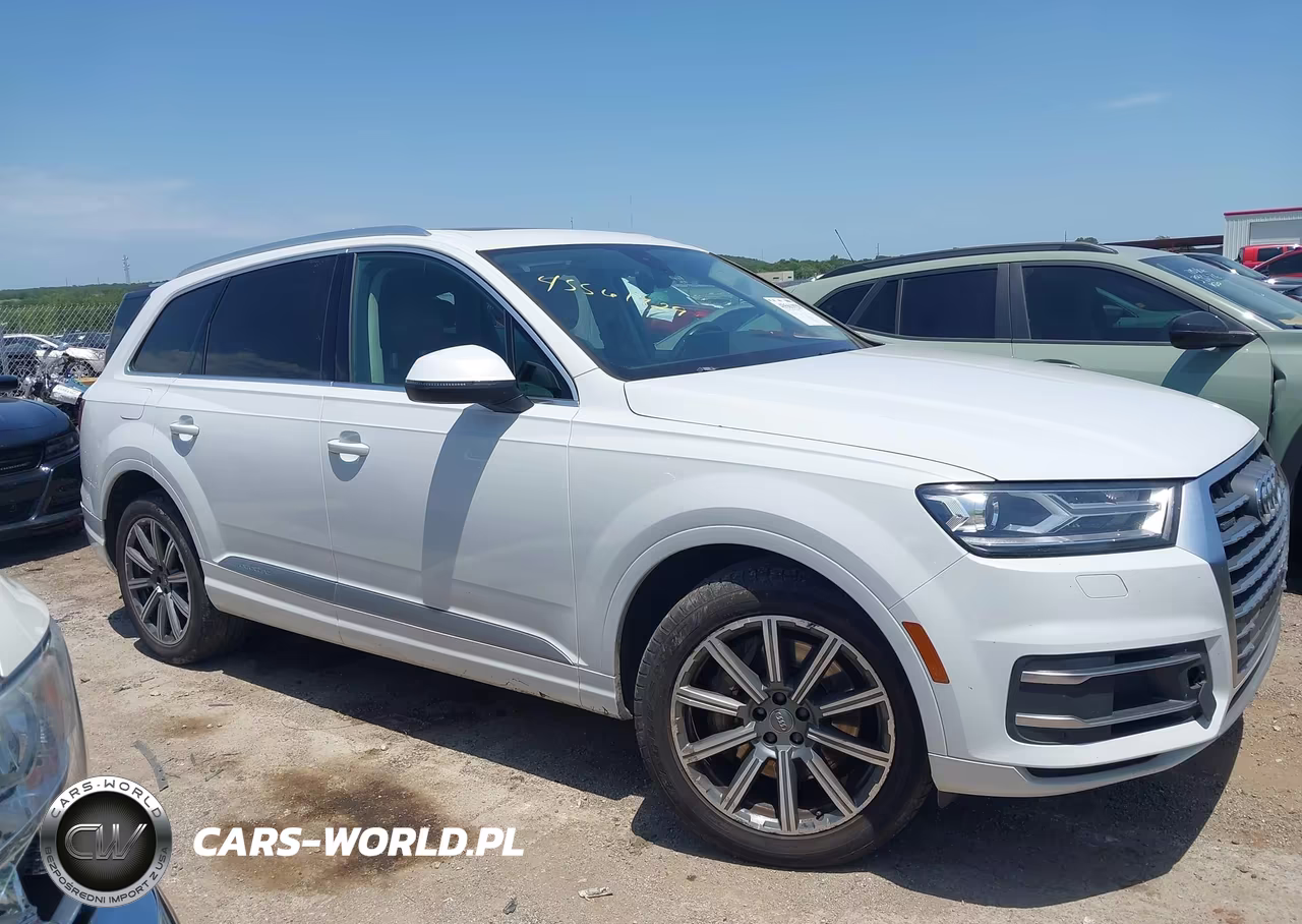 2018 Audi Q7 2.0T Premium VIN:WA1LHAF72JD043730 - 14