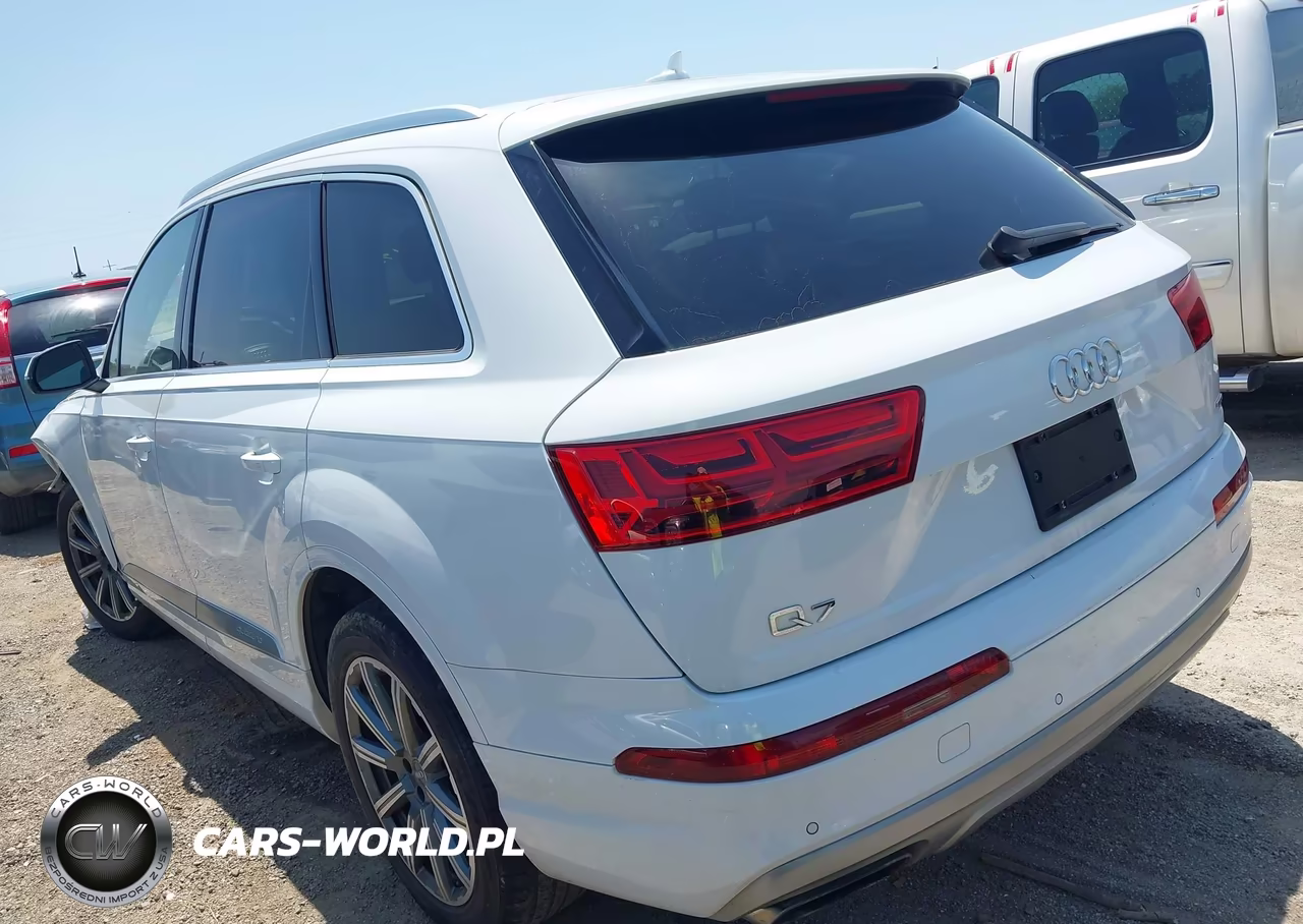 2018 Audi Q7 2.0T Premium VIN:WA1LHAF72JD043730 - 3