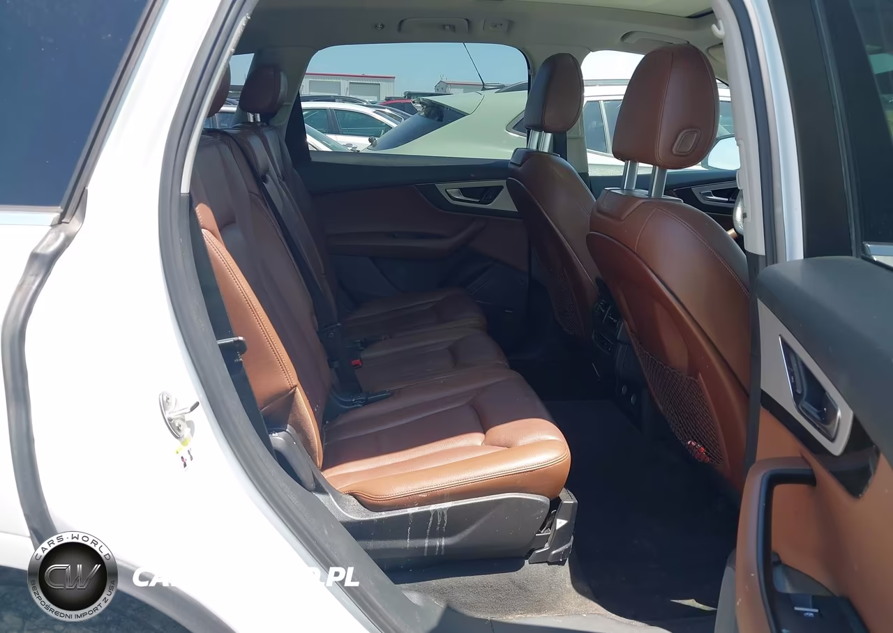 2018 Audi Q7 2.0T Premium VIN:WA1LHAF72JD043730 - 8