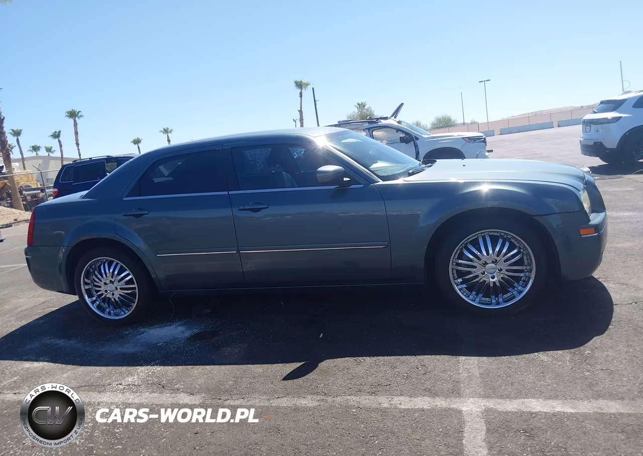 2005 Chrysler 300 Touring VIN:2C3JA53GX5H691875 - 13