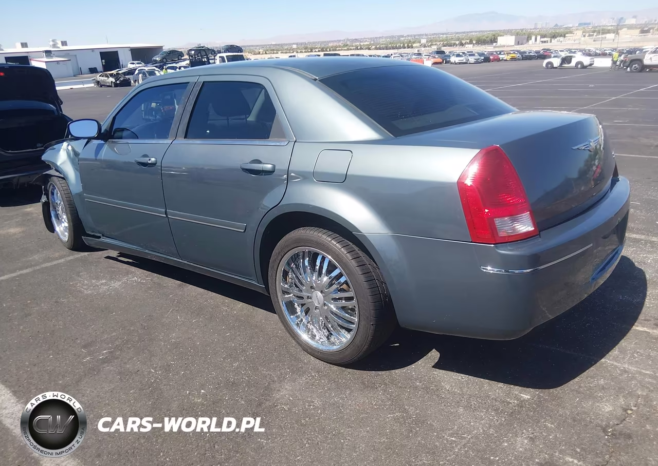 2005 Chrysler 300 Touring VIN:2C3JA53GX5H691875 - 3