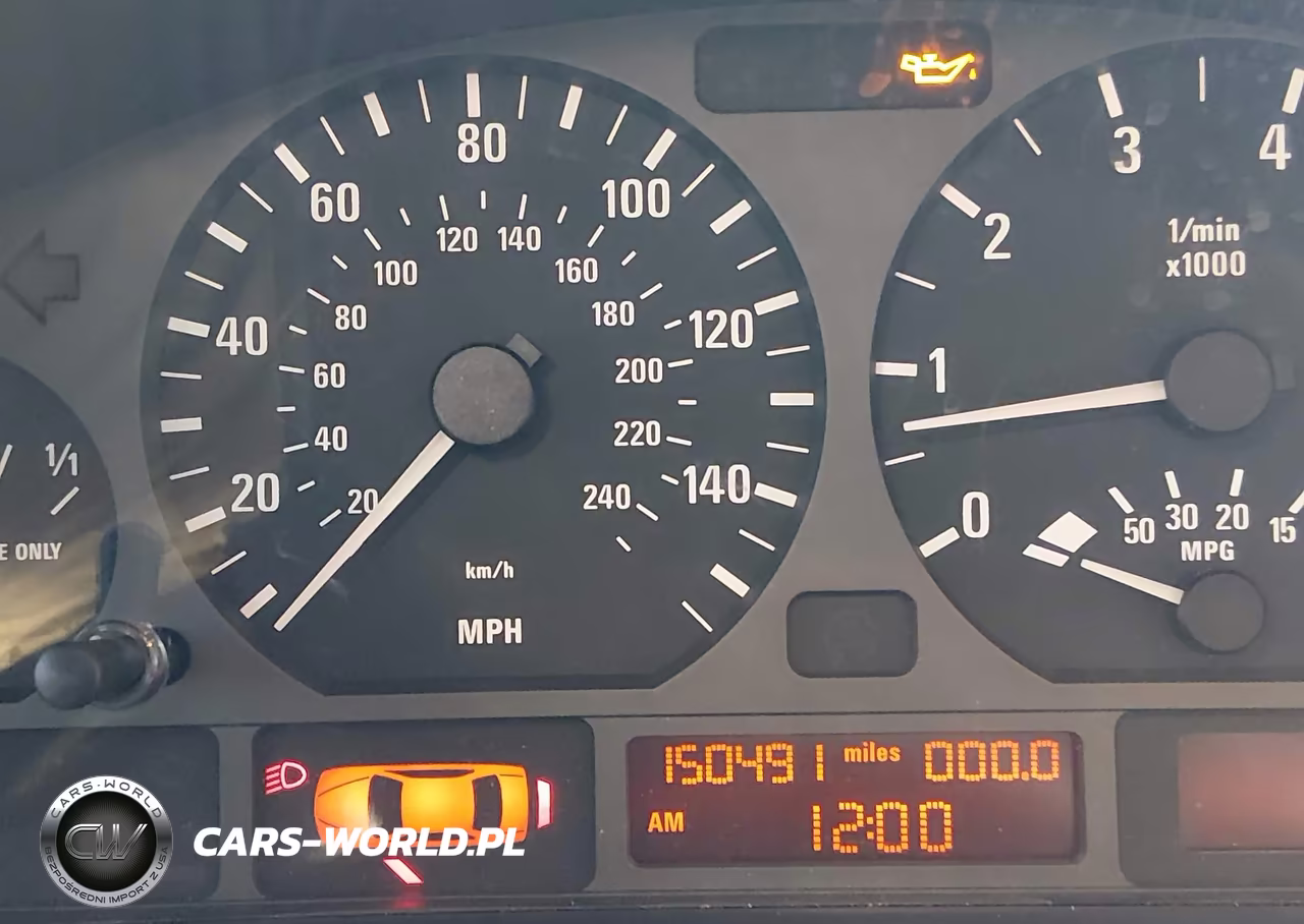 2005 BMW 325Xi VIN:WBAEU33495PR16195 - 7