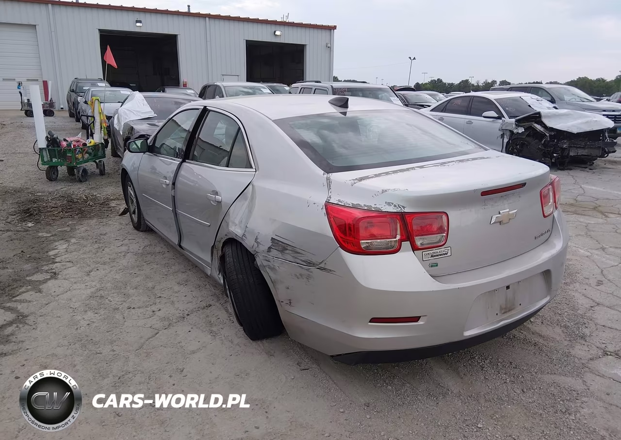 2015 Chevrolet Malibu Ls VIN:1G11B5SL2FF134316 - 3