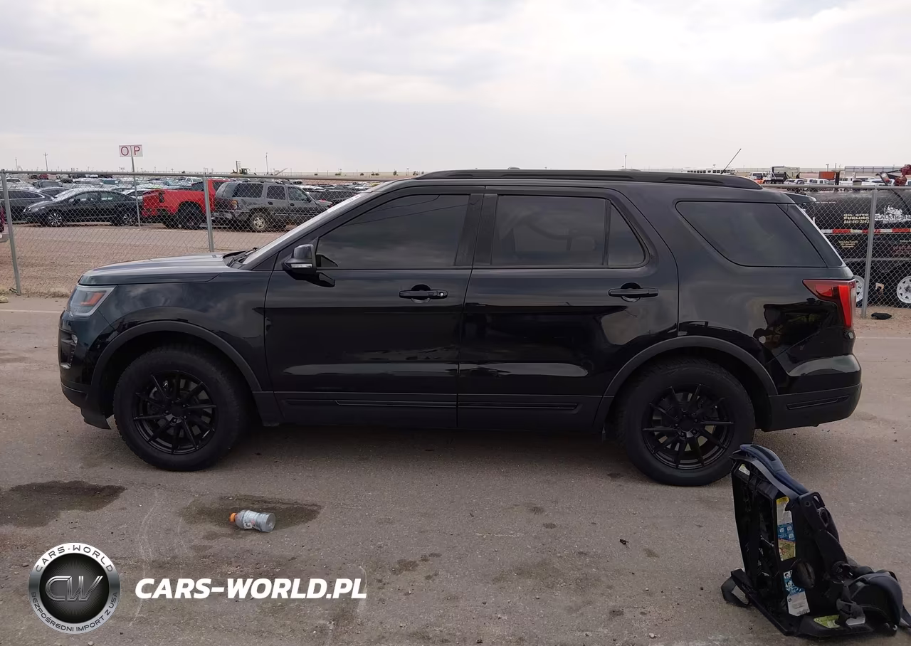 2018 Ford Explorer Sport VIN:1FM5K8GT2JGA97964 - 14