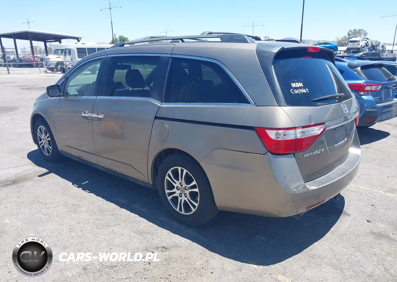 2013 Honda Odyssey Ex-L VIN:5FNRL5H67DB045562 - 3