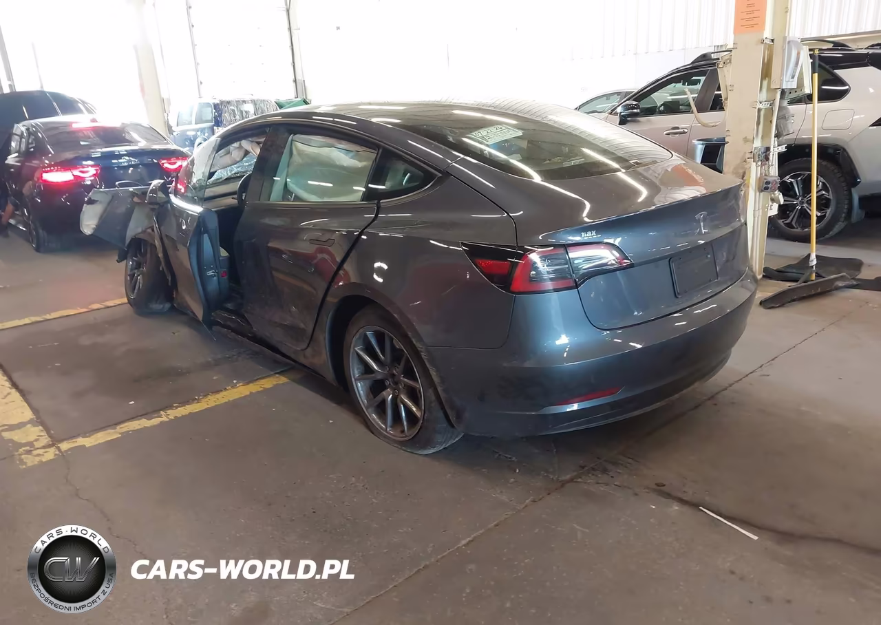 2023 Tesla Model 3 Rear-Wheel Drive VIN:5YJ3E1EA0PF643708 - 3