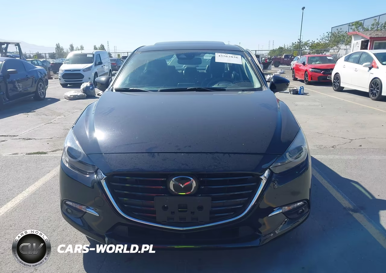 2018 Mazda Mazda3 Grand Touring VIN:3MZBN1W37JM239039 - 12