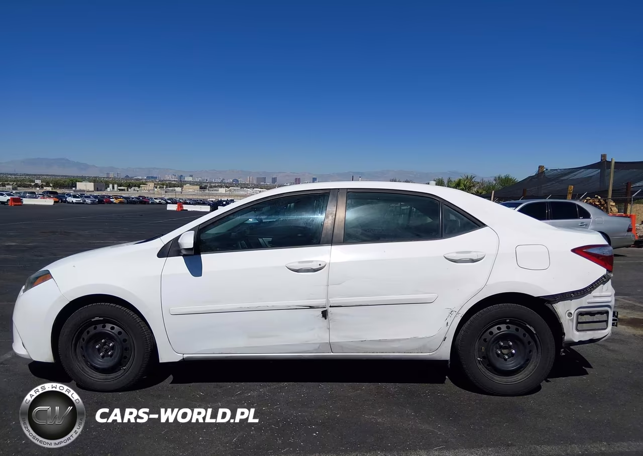2016 Toyota Corolla Le VIN:2T1BURHE5GC615192 - 15