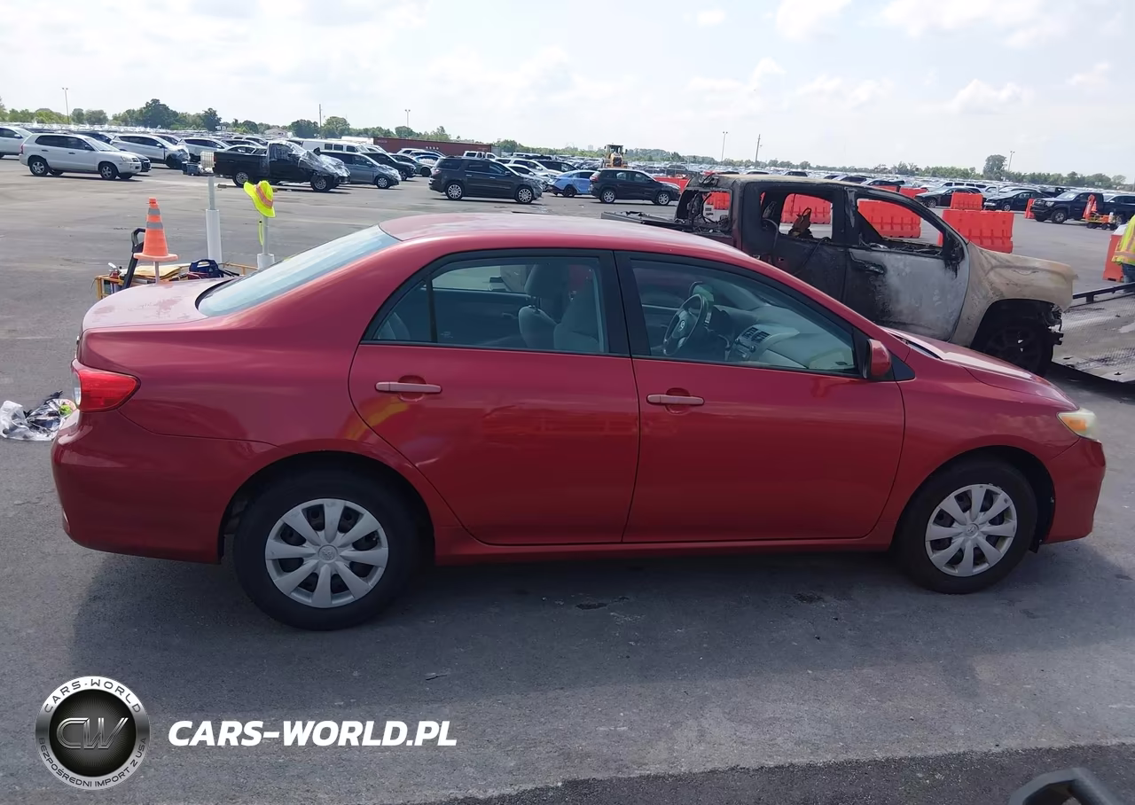 2011 Toyota Corolla Le VIN:2T1BU4EE5BC634308 - 13