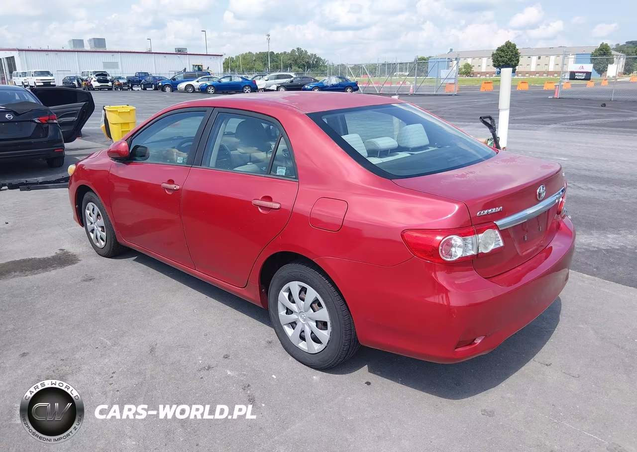 2011 Toyota Corolla Le VIN:2T1BU4EE5BC634308 - 3