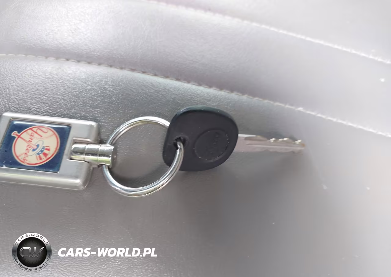2002 Chevrolet Astro VIN:1GCDM19X02B111277 - 11