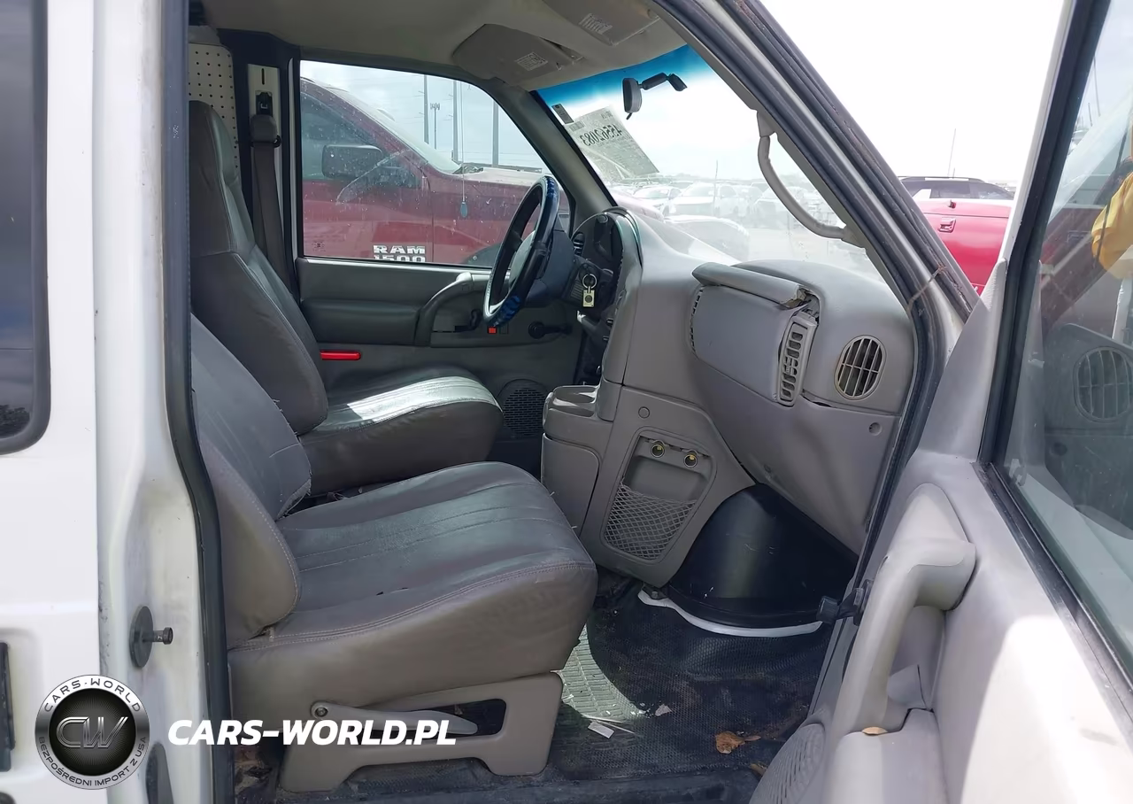 2002 Chevrolet Astro VIN:1GCDM19X02B111277 - 5