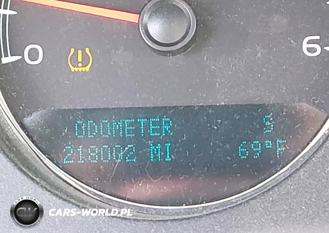 2012 Chevrolet Suburban Lt VIN:1GNSKJE74CR157293 - 15