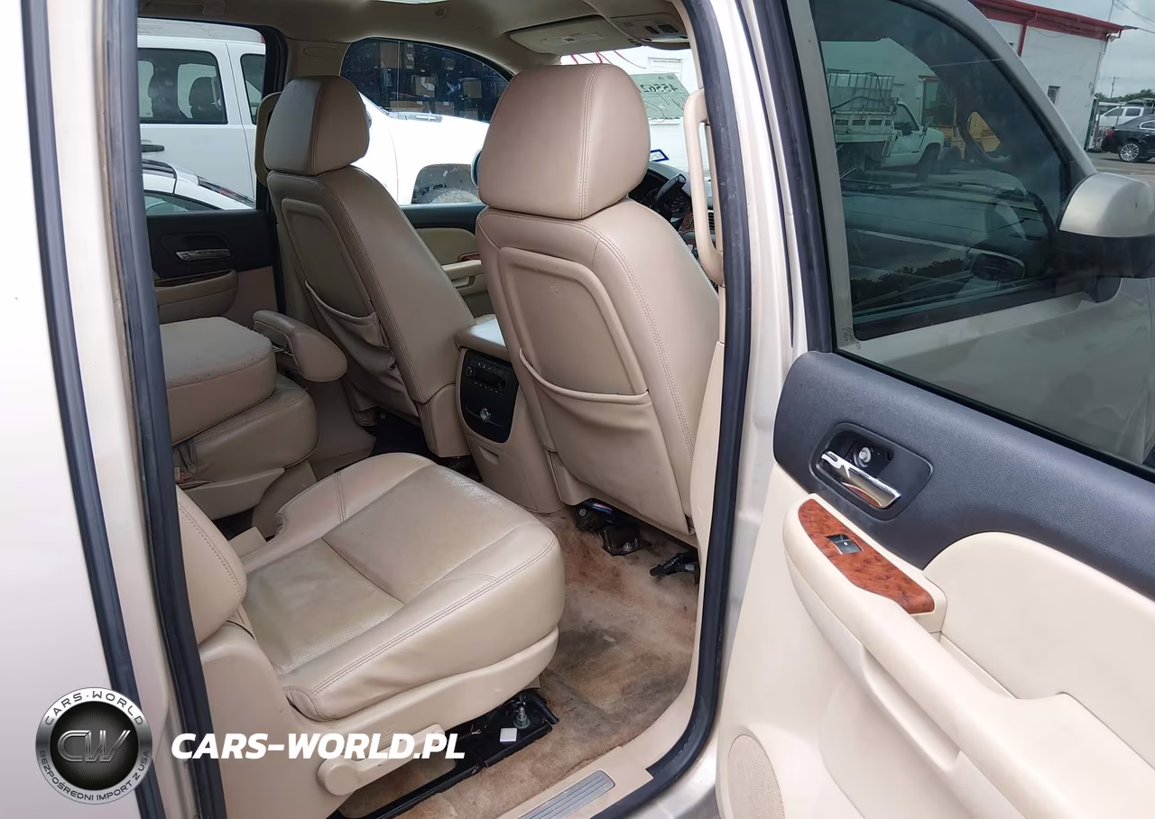 2008 Chevrolet Suburban 1500 Lt VIN:3GNFC16018G165231 - 8