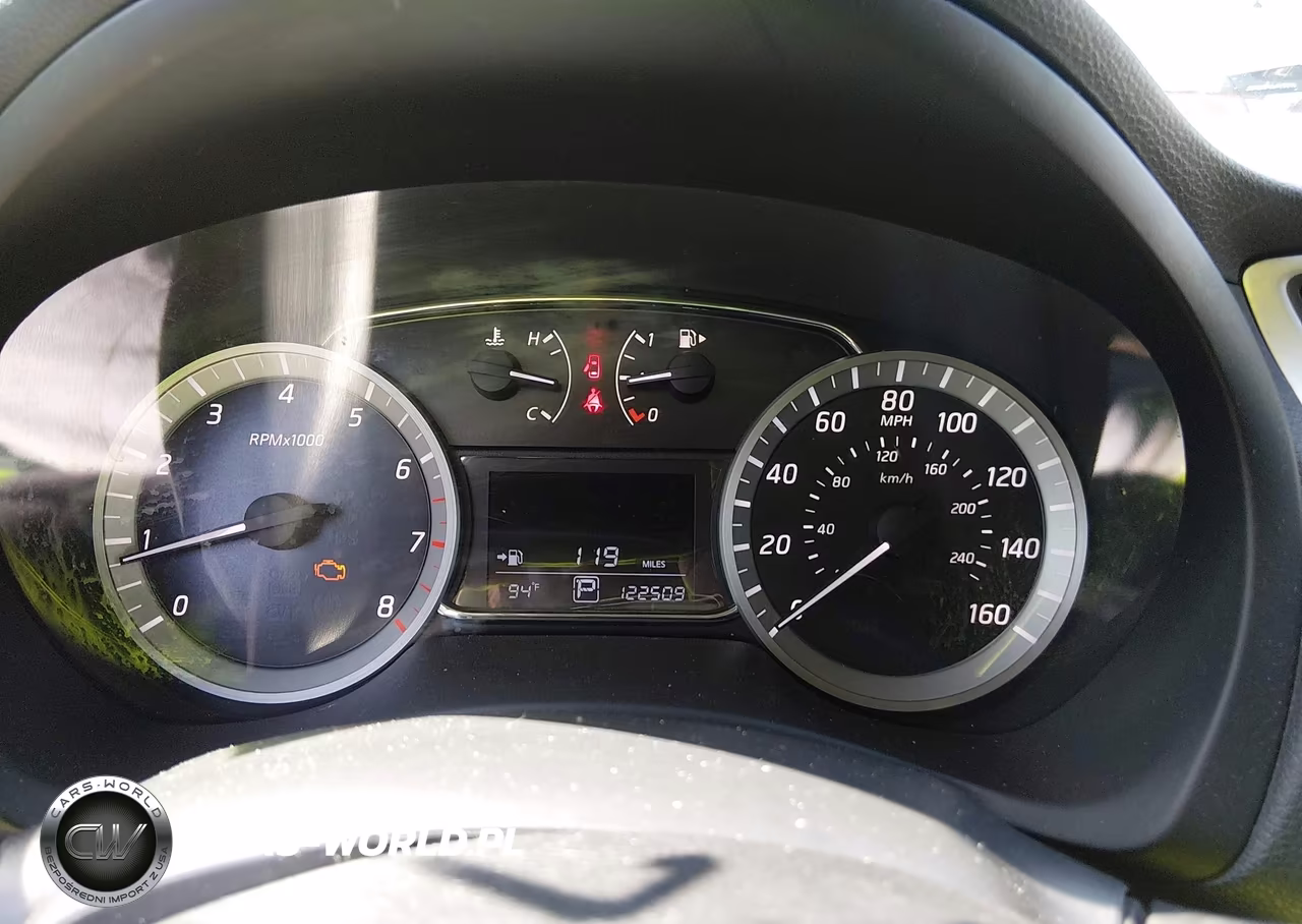2015 Nissan Sentra Sr VIN:3N1AB7AP8FY271747 - 7
