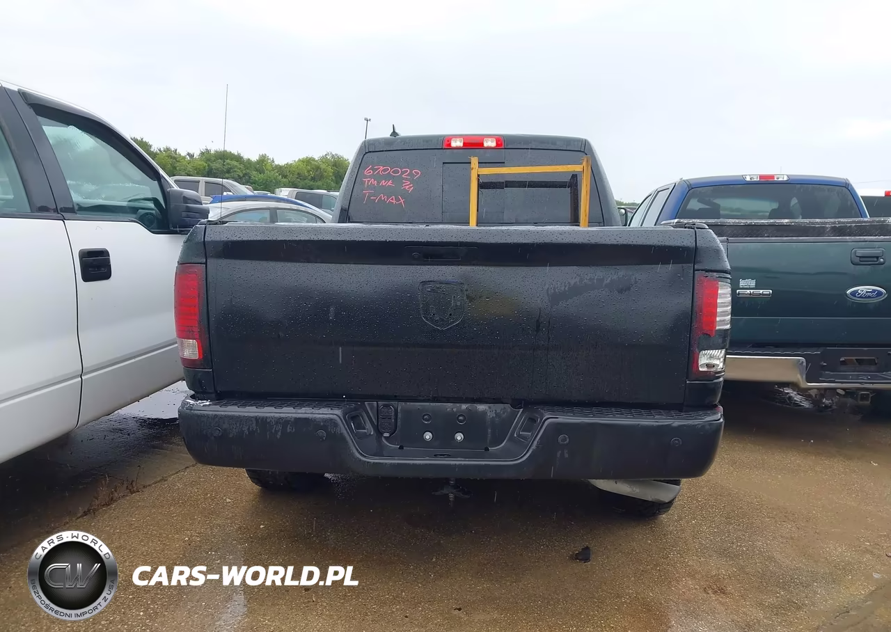 2019 Ram 1500 Classic Warlock 4X2 6'4 Box VIN:1C6RR6GG5KS670029 - 16