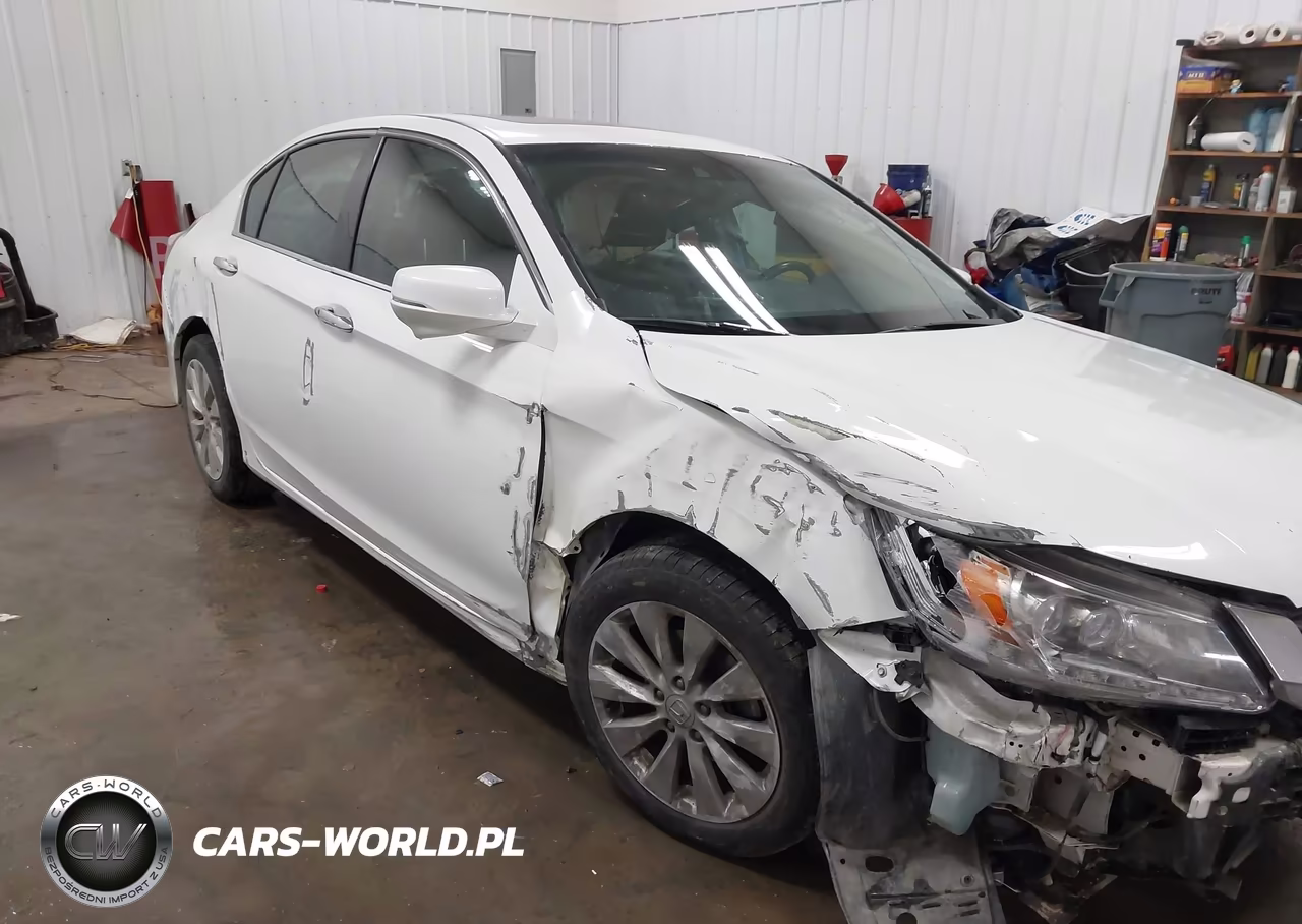 2014 Honda Accord Touring VIN:1HGCR3F97EA000770 - 18