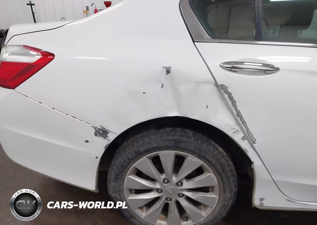 2014 Honda Accord Touring VIN:1HGCR3F97EA000770 - 19