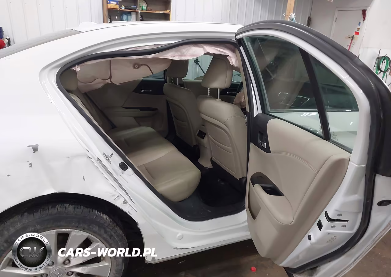 2014 Honda Accord Touring VIN:1HGCR3F97EA000770 - 8