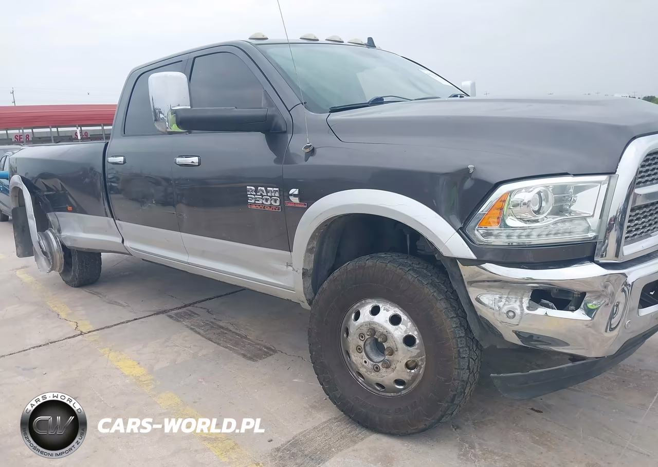 2018 Ram 3500 Laramie 4X4 8' Box VIN:3C63RRJL2JG201158 - 11