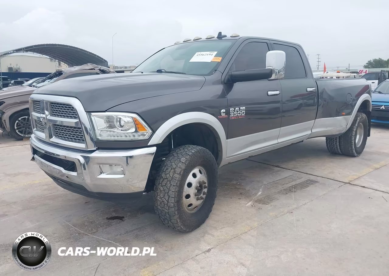 2018 Ram 3500 Laramie 4X4 8' Box VIN:3C63RRJL2JG201158 - 2
