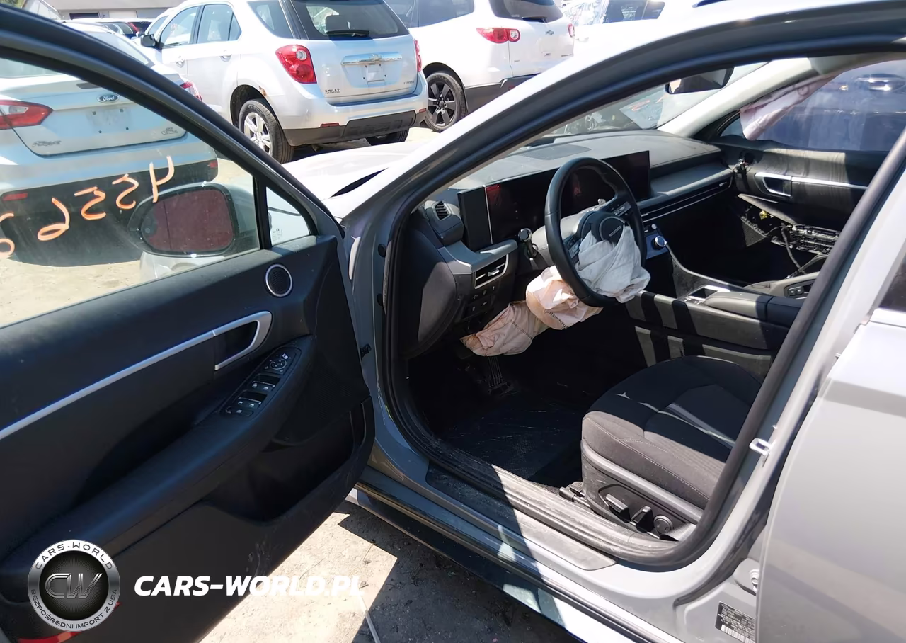 2025 Hyundai Sonata Hybrid Sel VIN:KMHL34JJ4SA104096 - 5