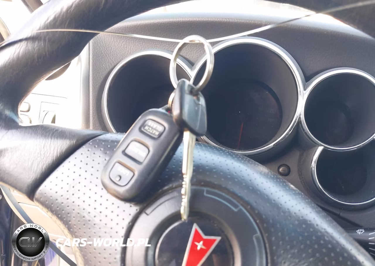 2008 Pontiac Vibe VIN:5Y2SL65868Z425196 - 11