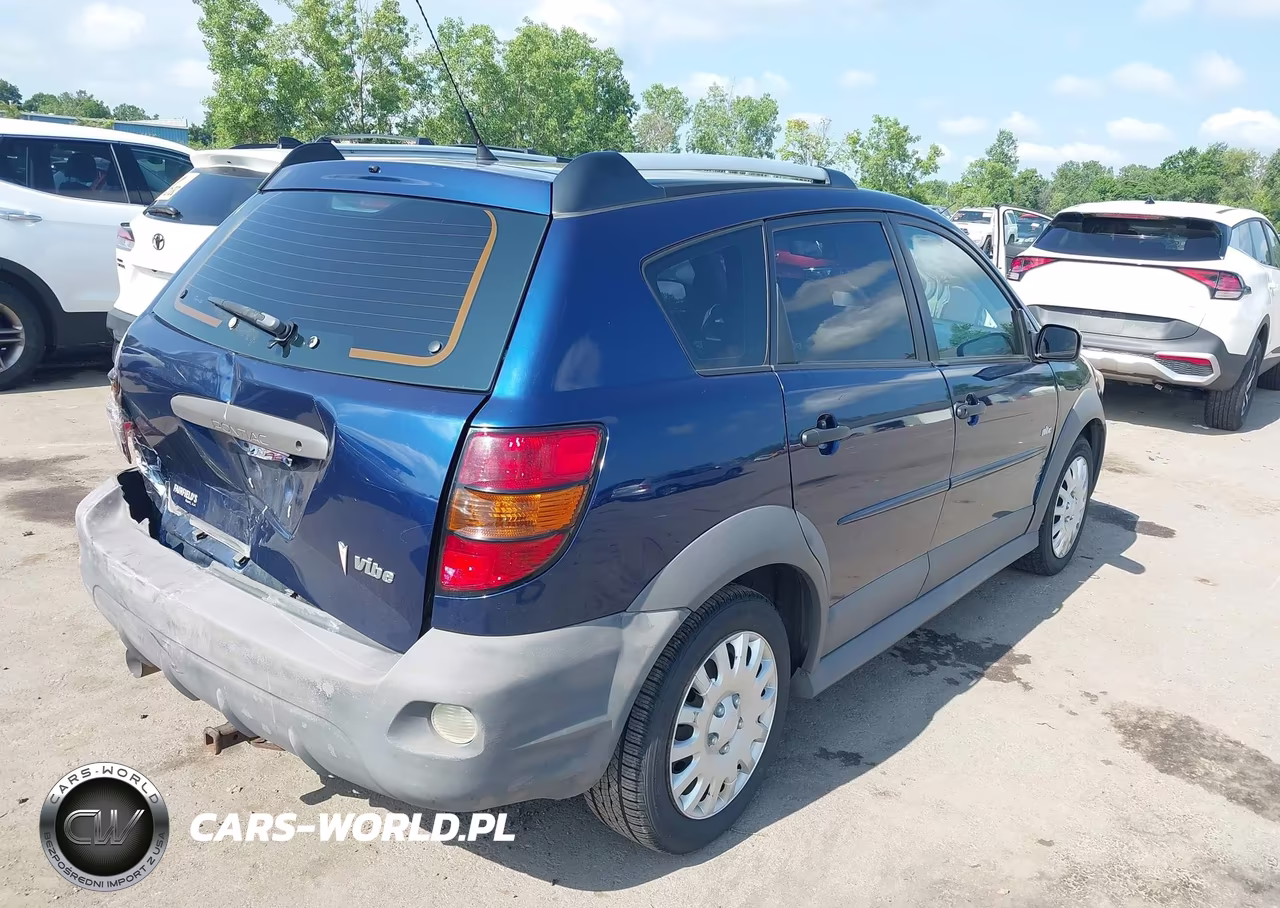 2008 Pontiac Vibe VIN:5Y2SL65868Z425196 - 4