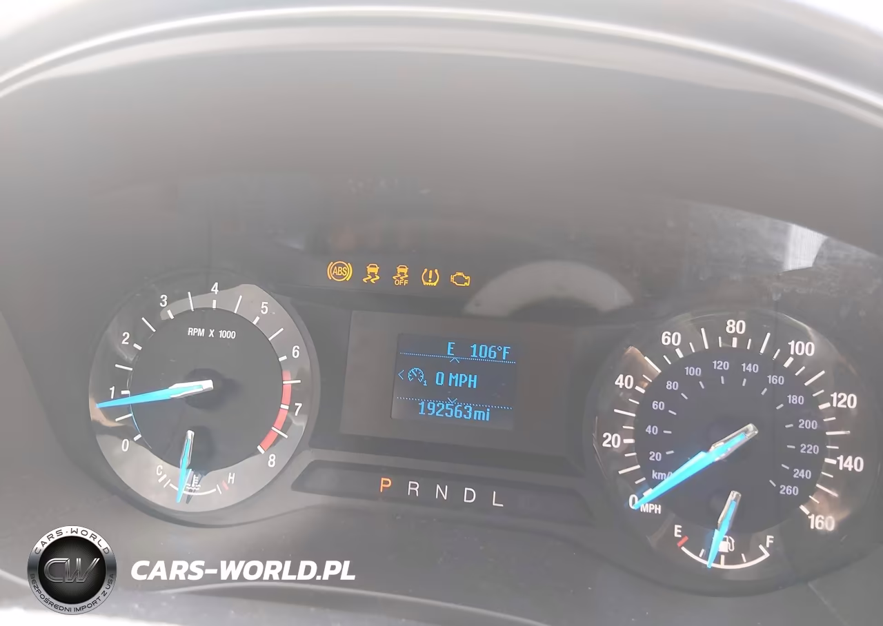 2018 Ford Fusion S VIN:3FA6P0G74JR145851 - 15