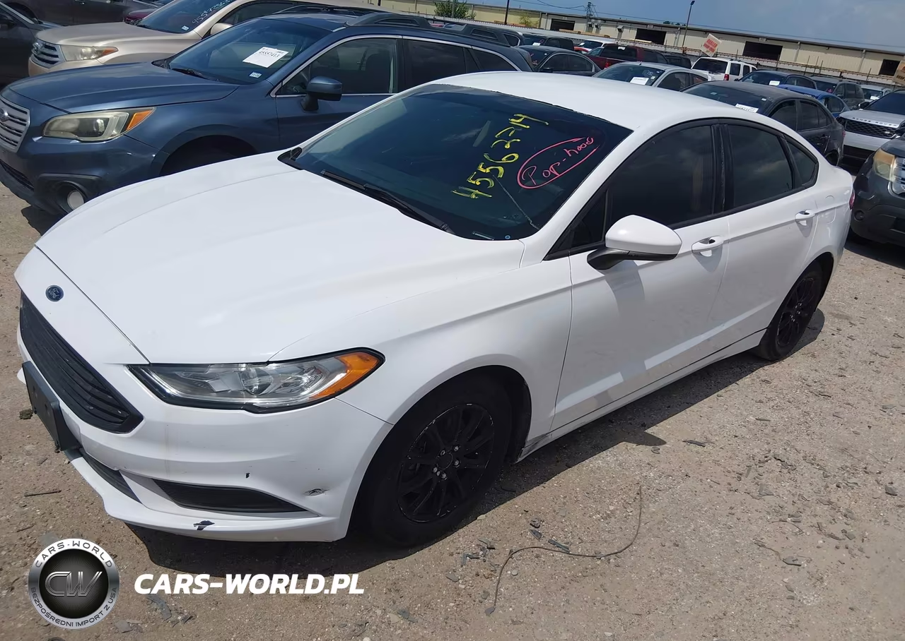 2018 Ford Fusion S VIN:3FA6P0G74JR145851 - 2