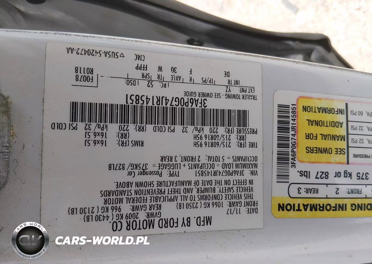 2018 Ford Fusion S VIN:3FA6P0G74JR145851 - 9