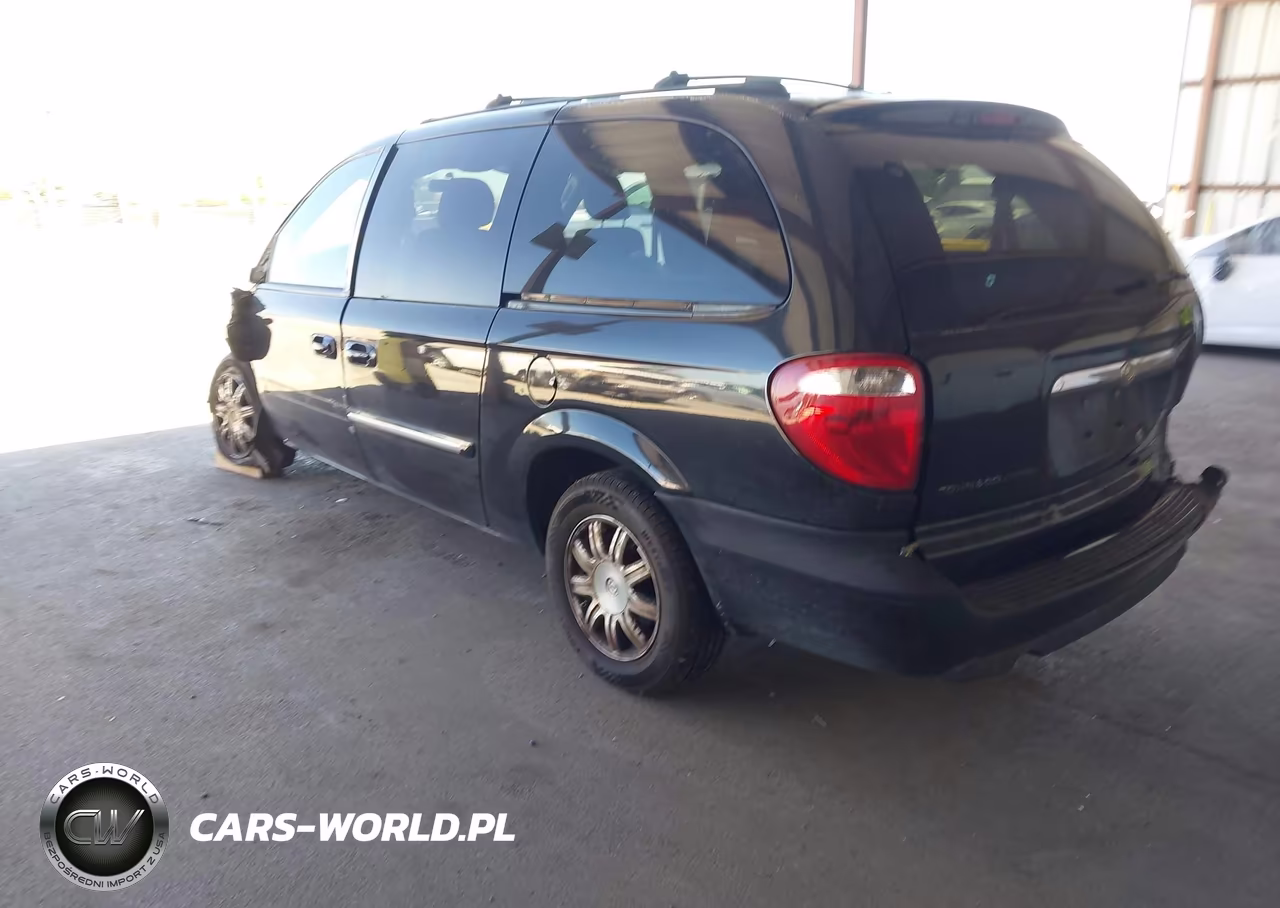 2006 Chrysler Town & Country Touring VIN:2A4GP54L46R655735 - 3