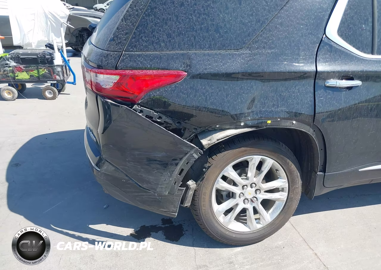 2018 Chevrolet Traverse High Country VIN:1GNEVKKW4JJ121654 - 6