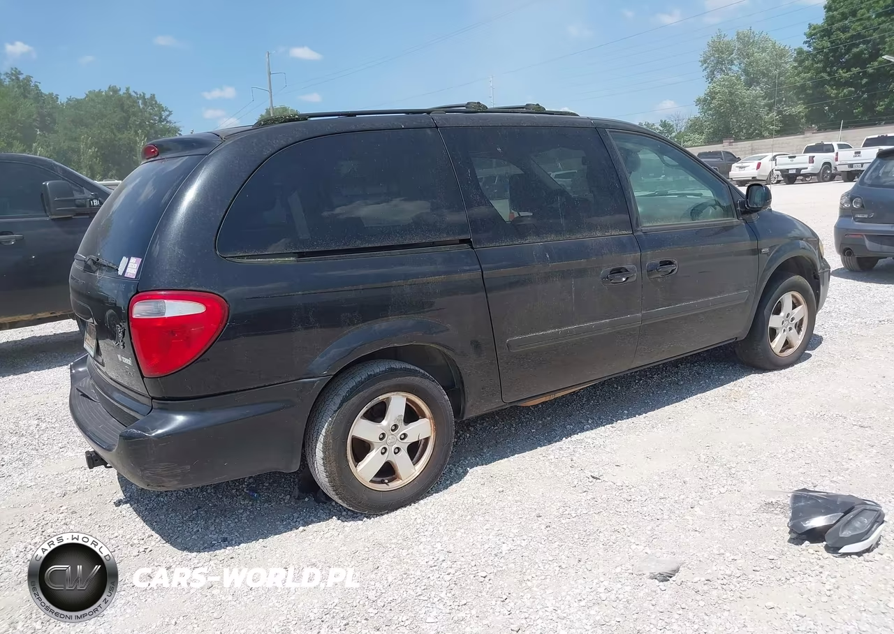 2007 Dodge Grand Caravan Sxt VIN:2D4GP44L87R270912 - 4