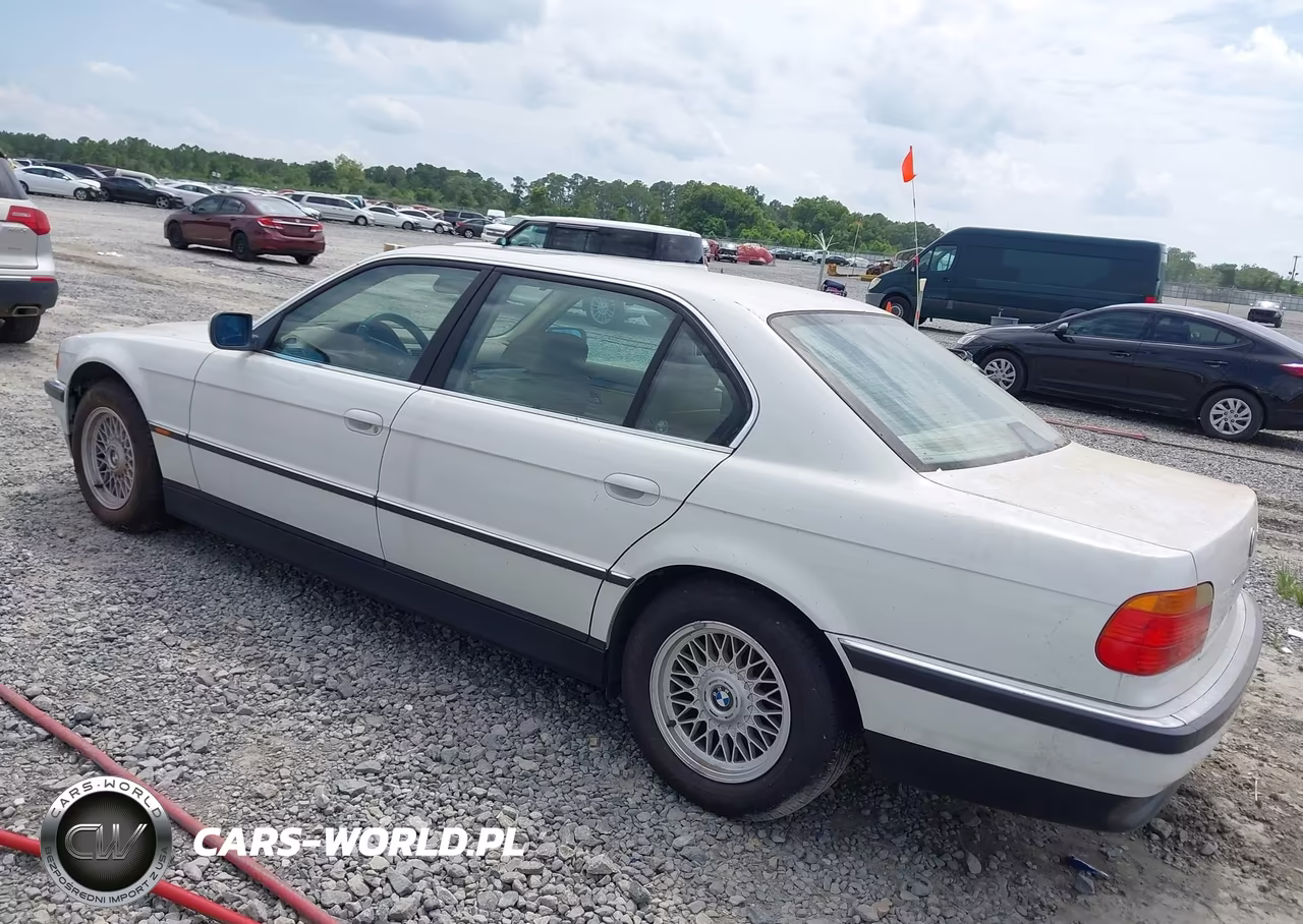 2000 BMW 740Il VIN:WBAGH8343YDP12881 - 3