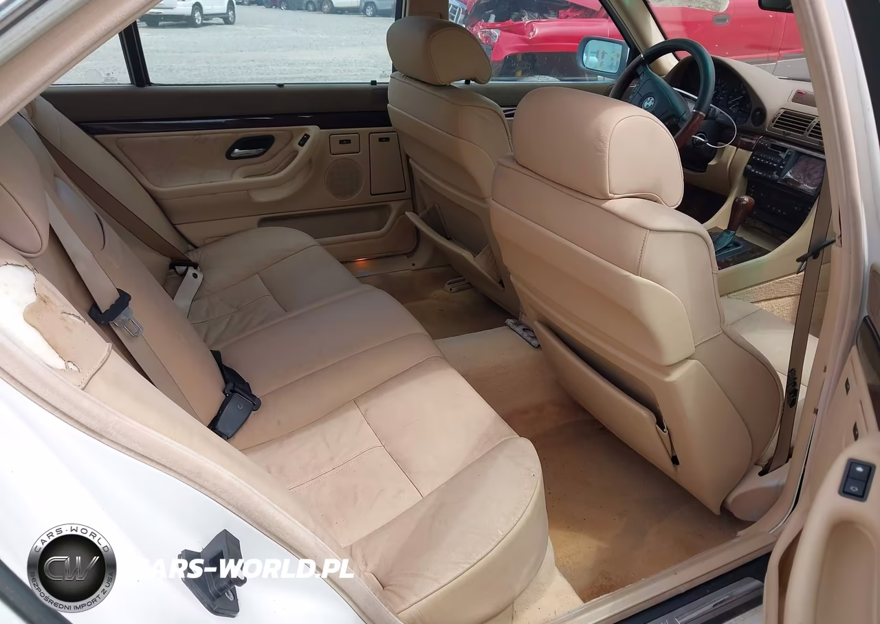 2000 BMW 740Il VIN:WBAGH8343YDP12881 - 8