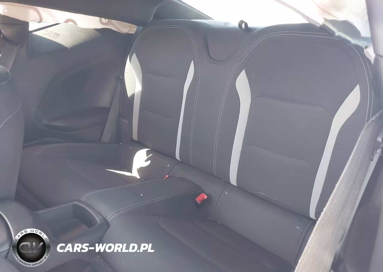 2018 Chevrolet Camaro 1Lt VIN:1G1FB1RX0J0119896 - 8