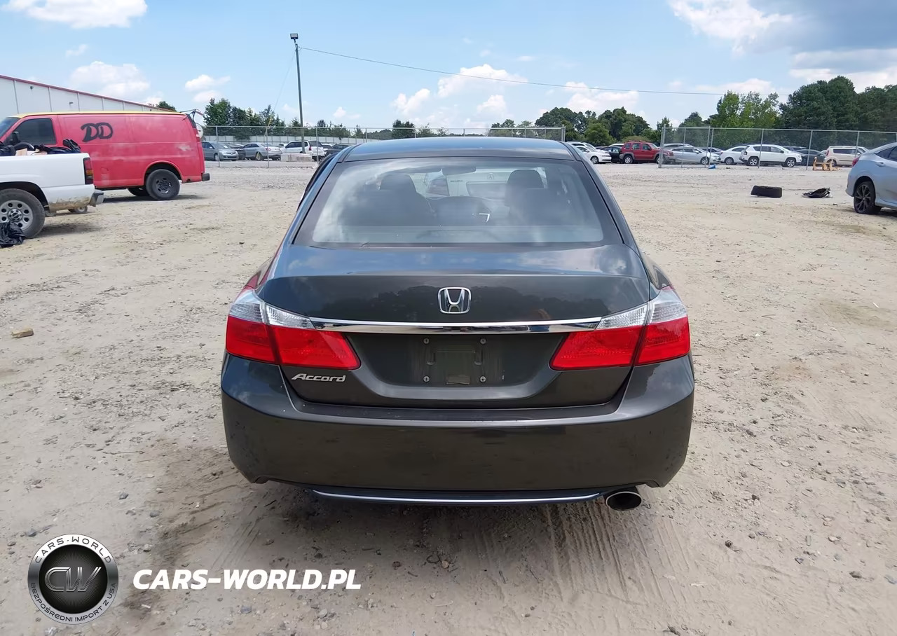 2015 Honda Accord Lx VIN:1HGCR2F38FA056742 - 17