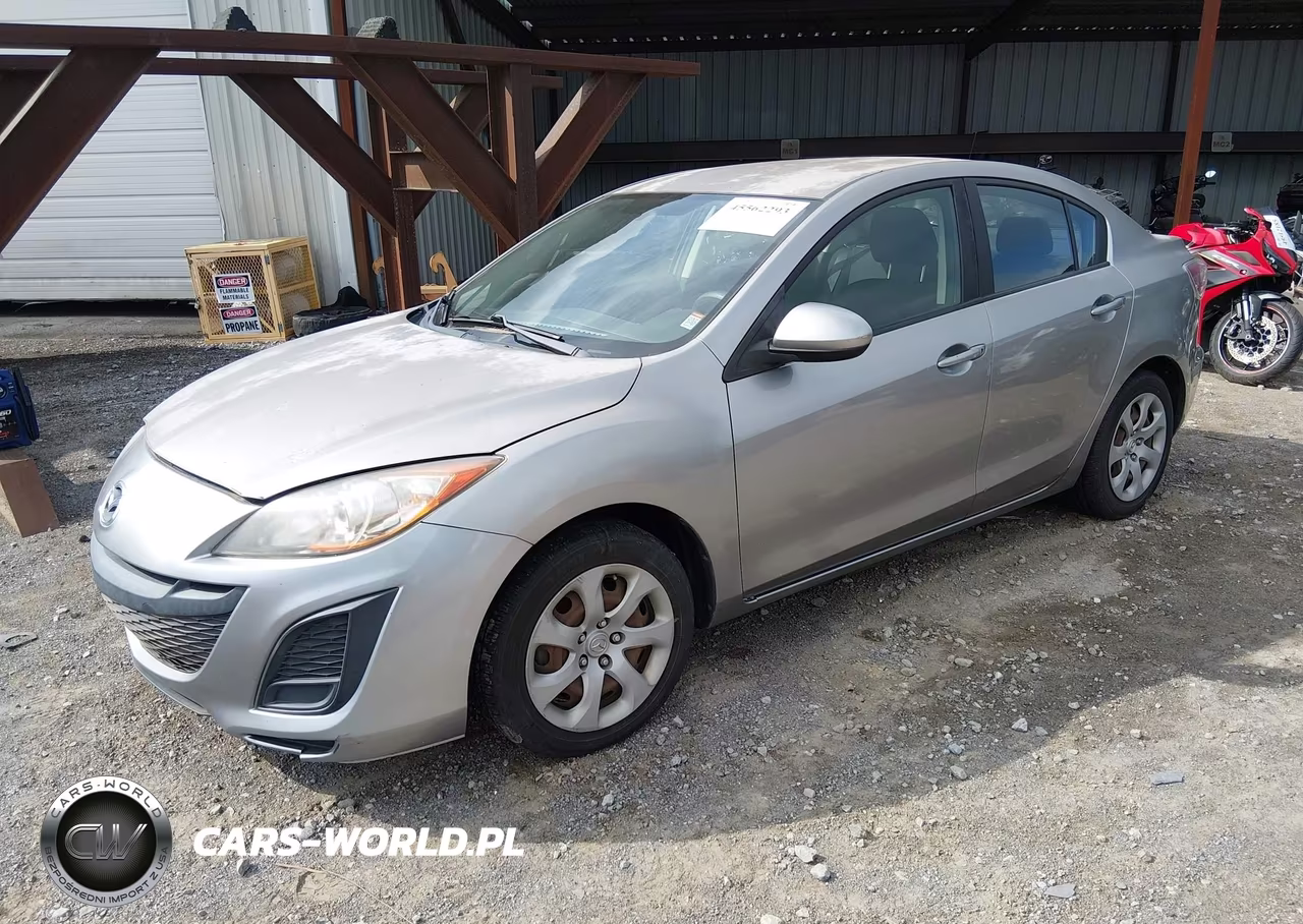 2011 Mazda Mazda3 I Sport VIN:JM1BL1UF5B1450065 - 2