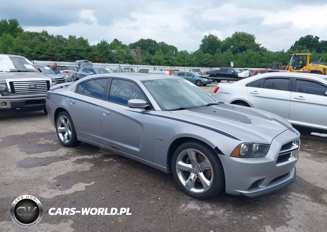 2013 Dodge Charger R-T – zdjęcie 1 z 11