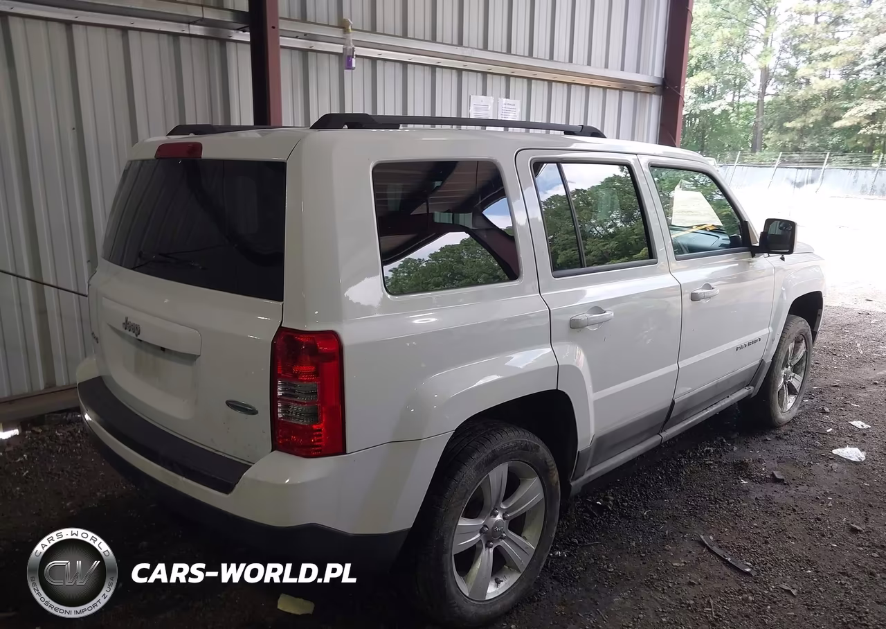 2011 Jeep Patriot Sport VIN:1J4NF1GB9BD100802 - 4
