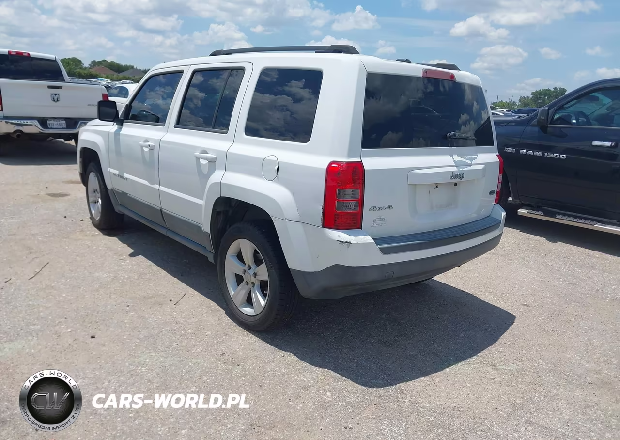 2011 Jeep Patriot Sport VIN:1J4NF1GB3BD191677 - 3