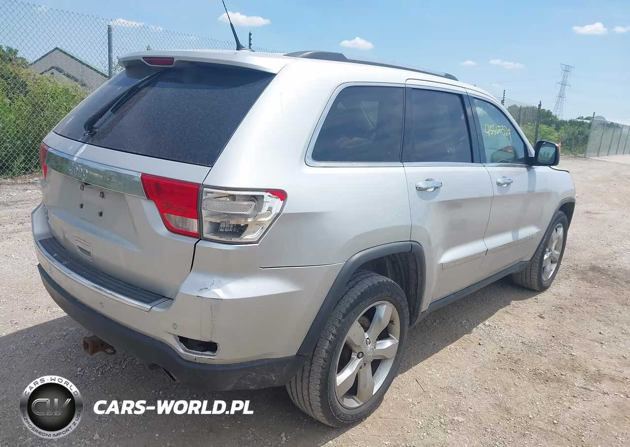 2011 Jeep Grand Cherokee Overland VIN:1J4RR6GG4BC517817 - 4