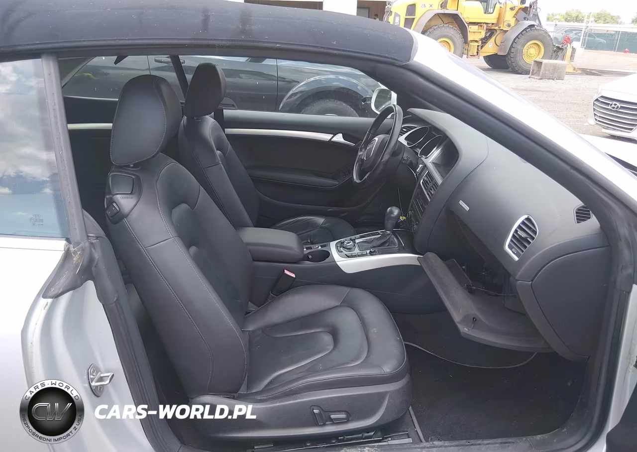 2012 Audi A5 2.0T Premium VIN:WAULFAFH0CN000826 - 5