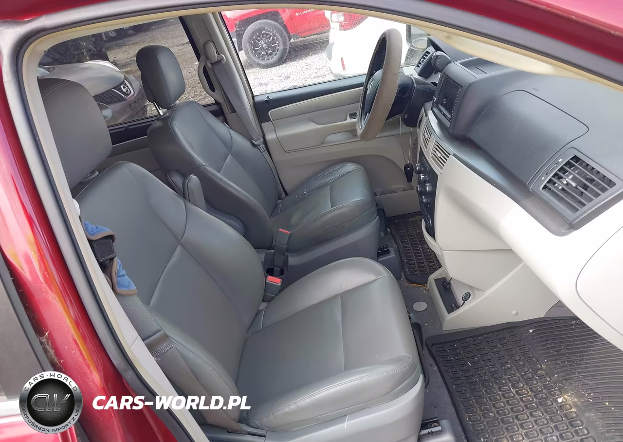 2011 Volkswagen Routan Se VIN:2V4RW3DG1BR717942 - 5