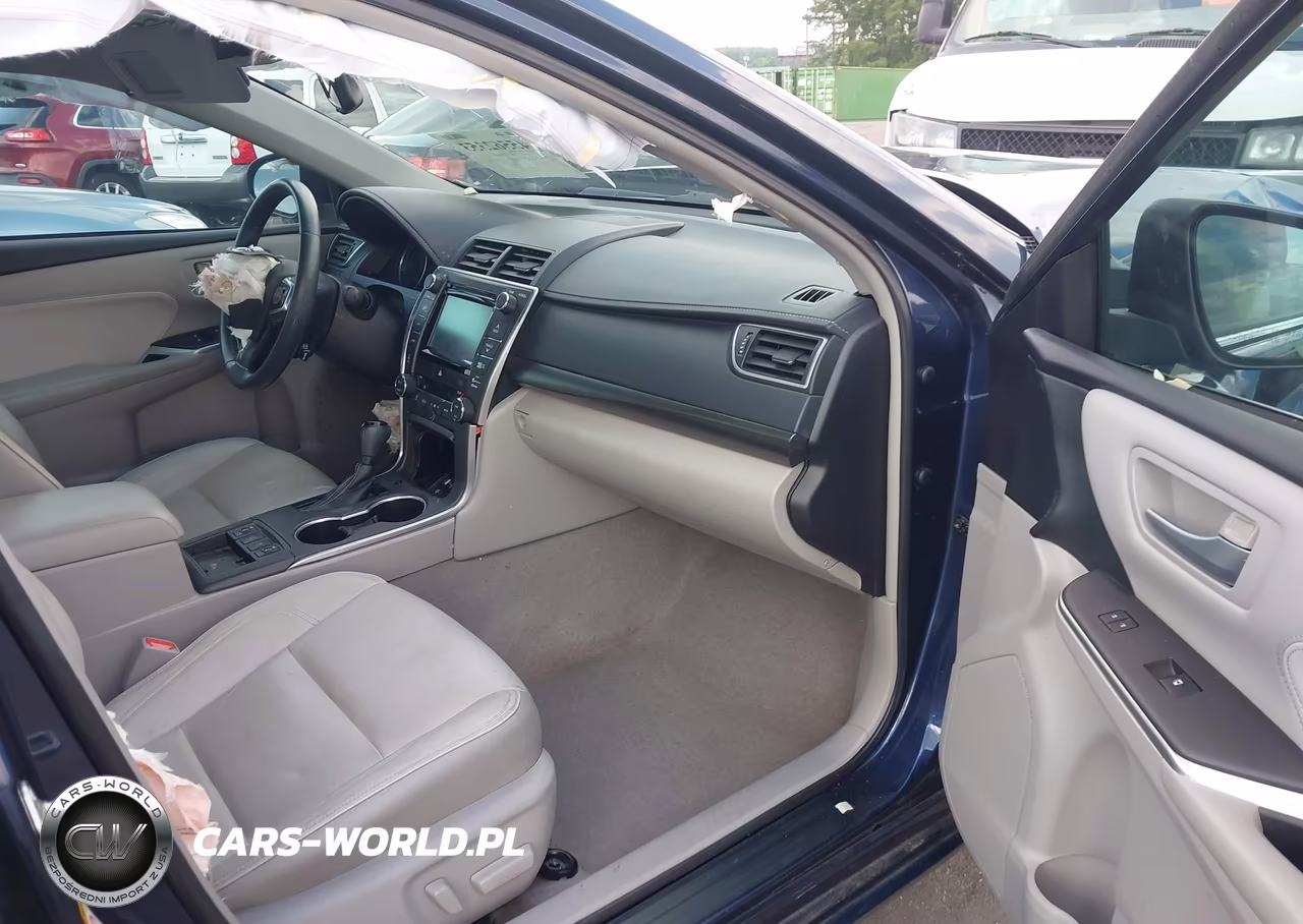 2015 Toyota Camry Hybrid Xle VIN:4T1BD1FK0FU176183 - 5