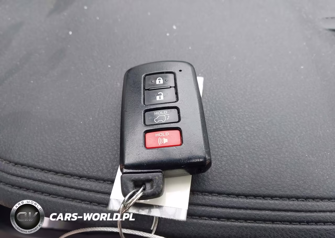 2018 Toyota Highlander Xle VIN:5TDJZRFH6JS851133 - 11