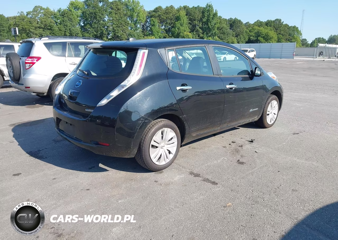 2015 Nissan Leaf S VIN:1N4AZ0CP5FC325601 - 4