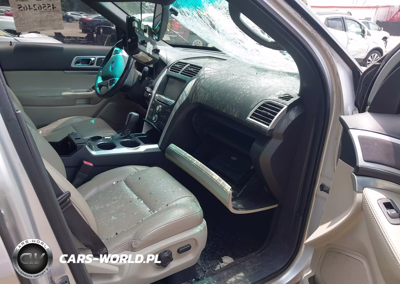 2012 Ford Explorer Xlt VIN:1FMHK7D85CGA68677 - 5